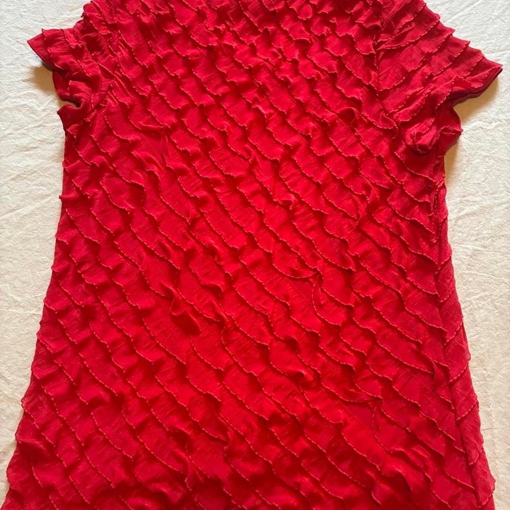 Only 9 Unique Red Top w/ Ruffles - Picture 2 of 3